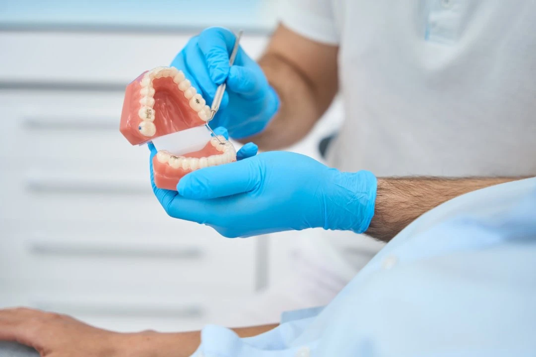 Why Should You Get a Denture / Dental Prosthesis?